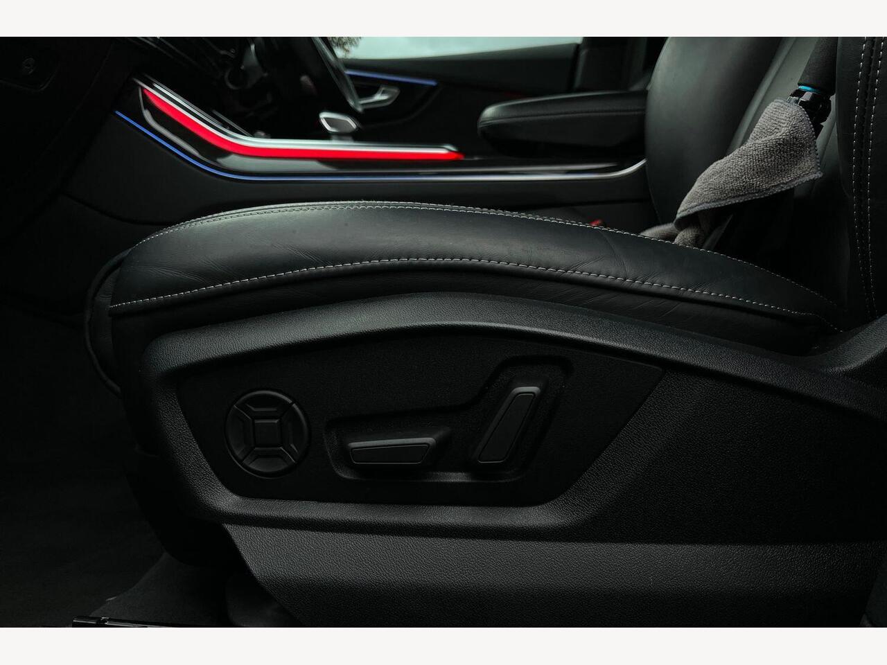 Used Audi Q8 2021 for sale - 76674307: Photo 14