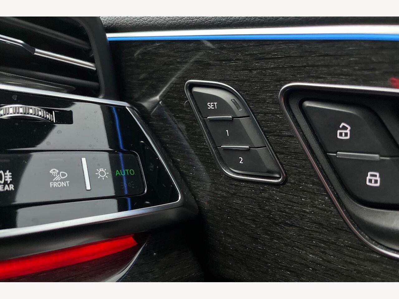 Used Audi Q8 2021 for sale - 76674307: Photo 19