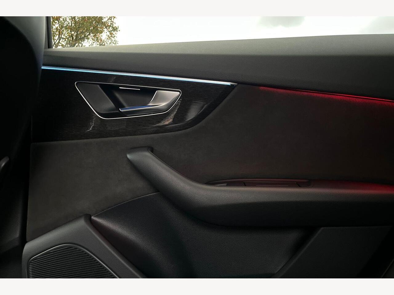 Used Audi Q8 2021 for sale - 76674307: Photo 21