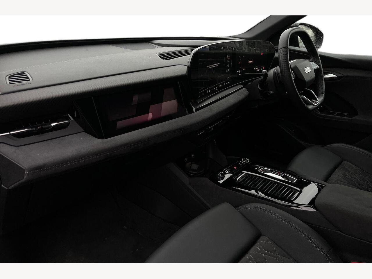 Used Audi Q6 e-tron 2025 for sale - 78070948: Photo 2