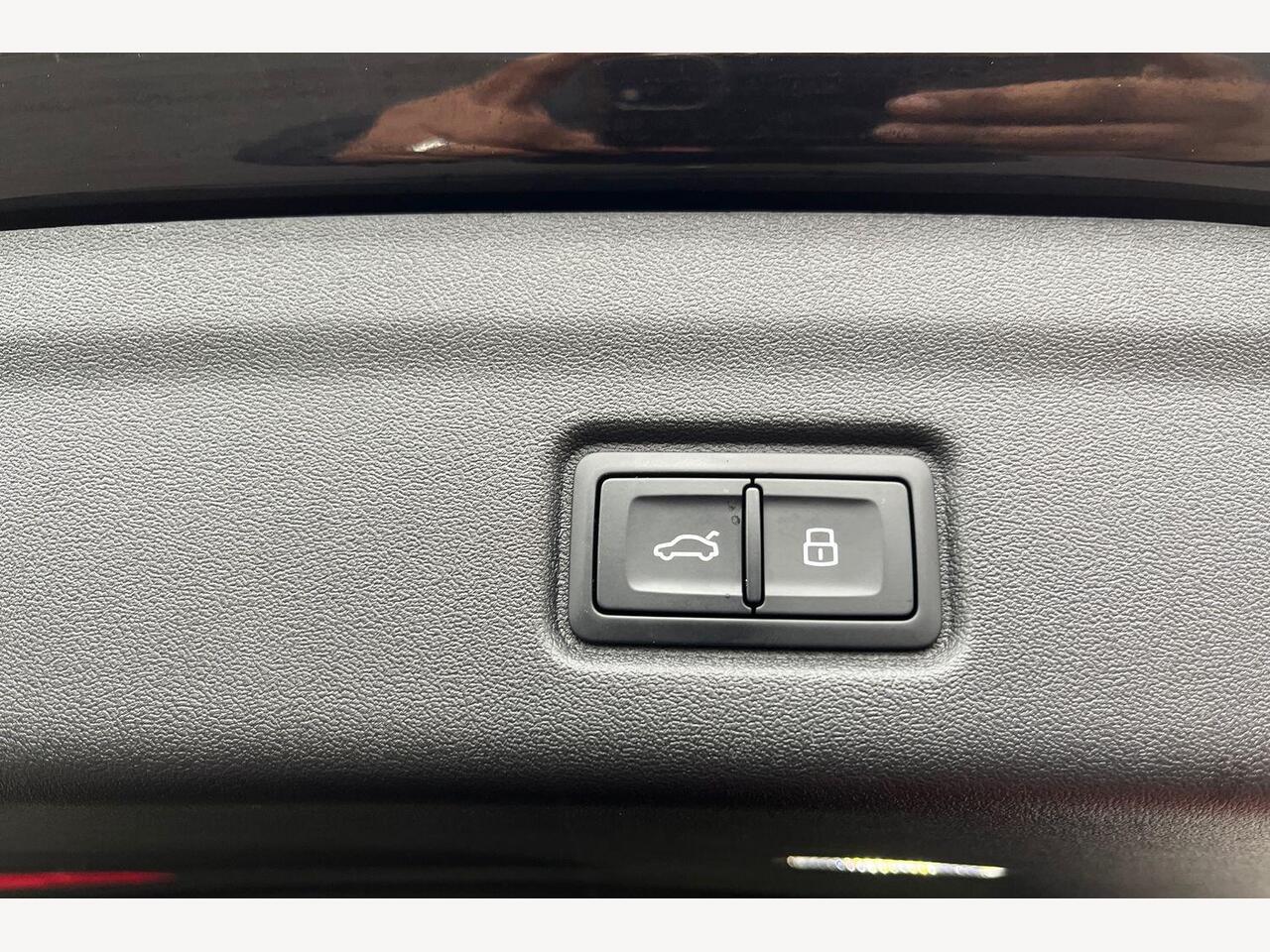 Used Audi Q6 e-tron 2025 for sale - 78070948: Photo 22