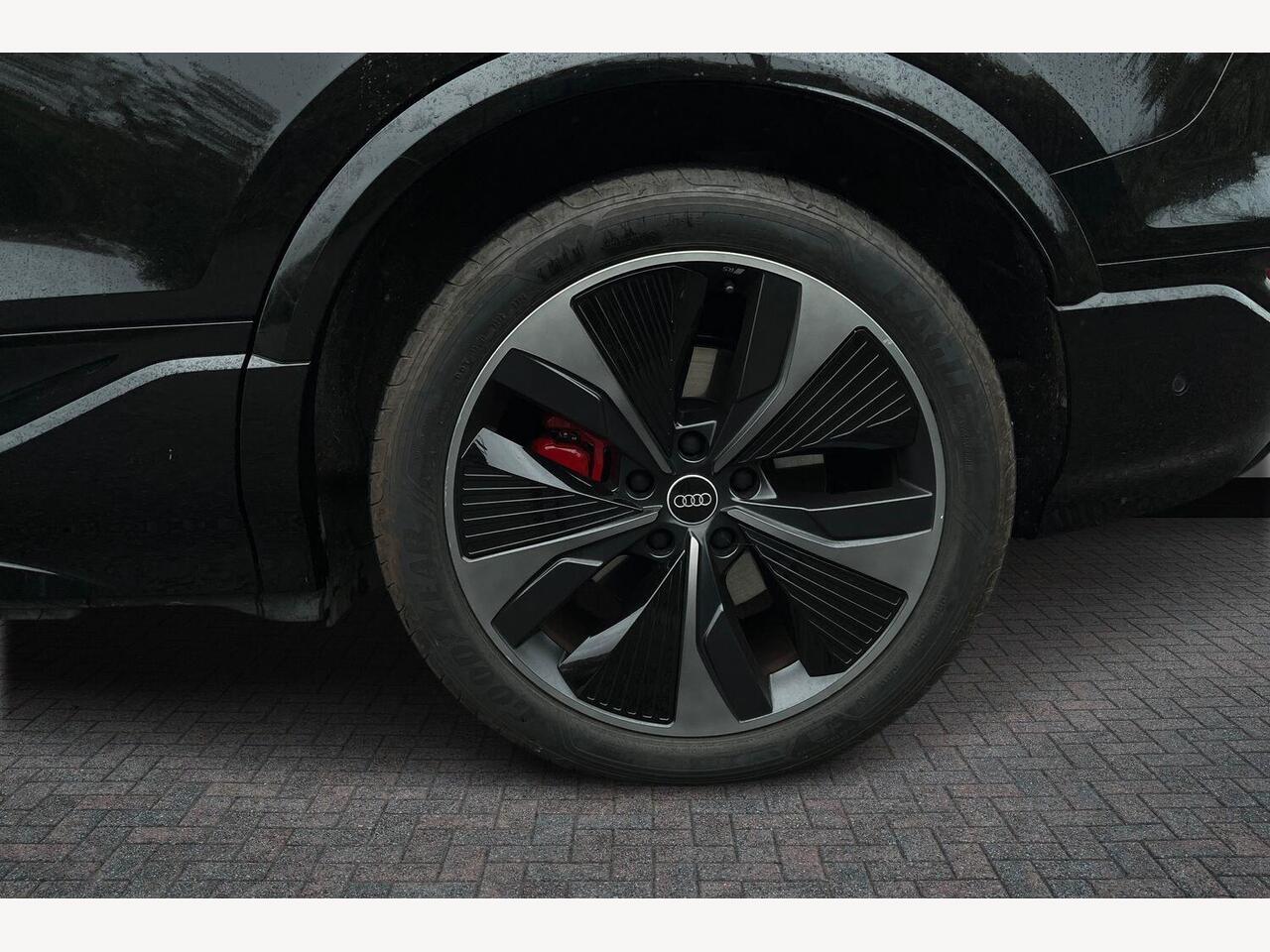 Used Audi Q6 e-tron 2025 for sale - 78070948: Photo 5