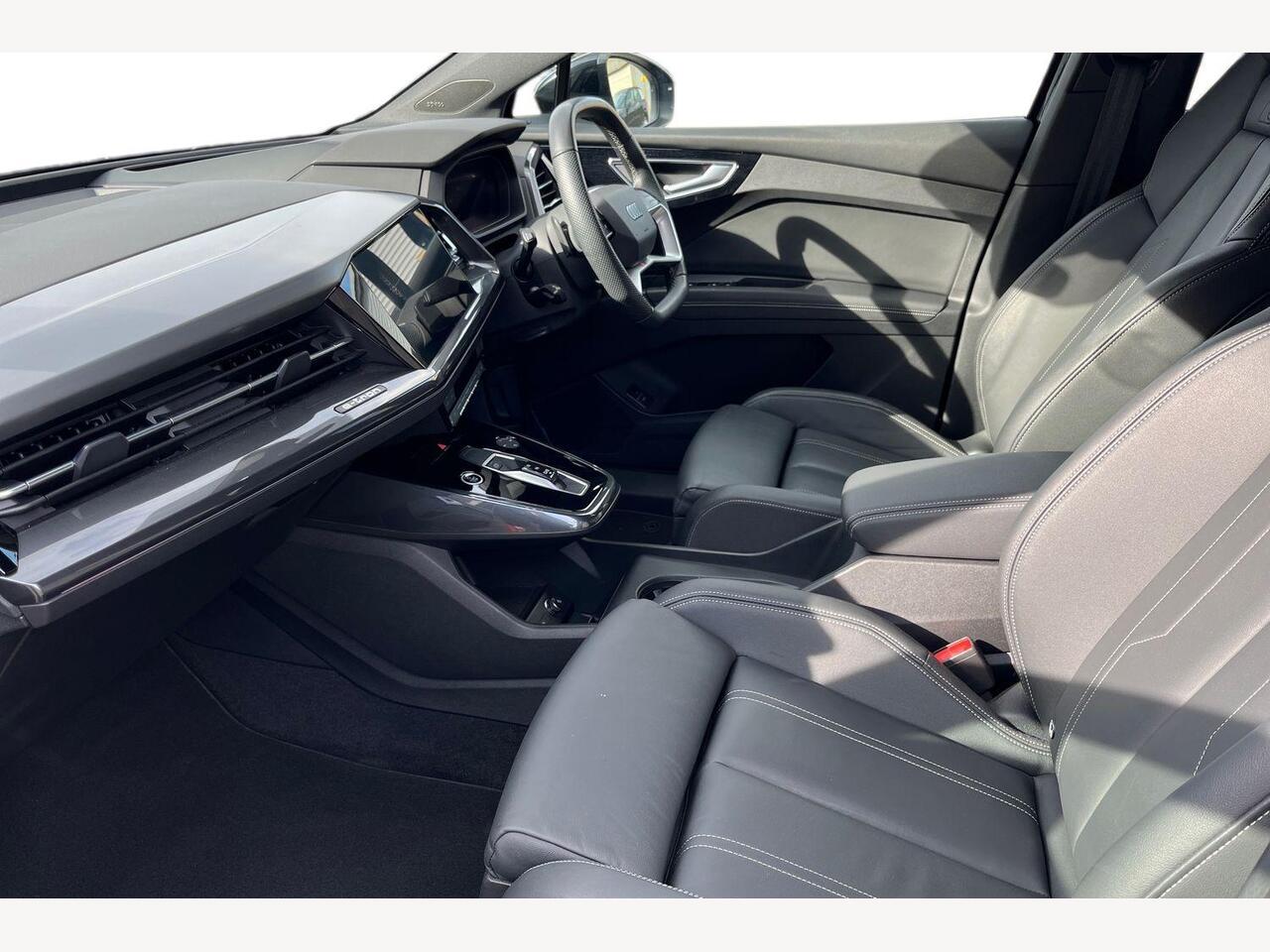 Used Audi Q4 e-tron 2021 for sale - 77067613: Photo 2