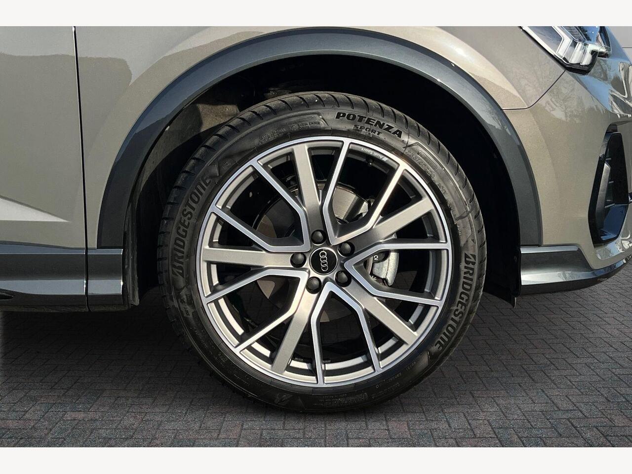 Used Audi Q3 2025 for sale - 77673270: Photo 5