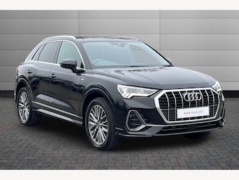 Used Audi Q3 2021 for sale - 77755416: Photo