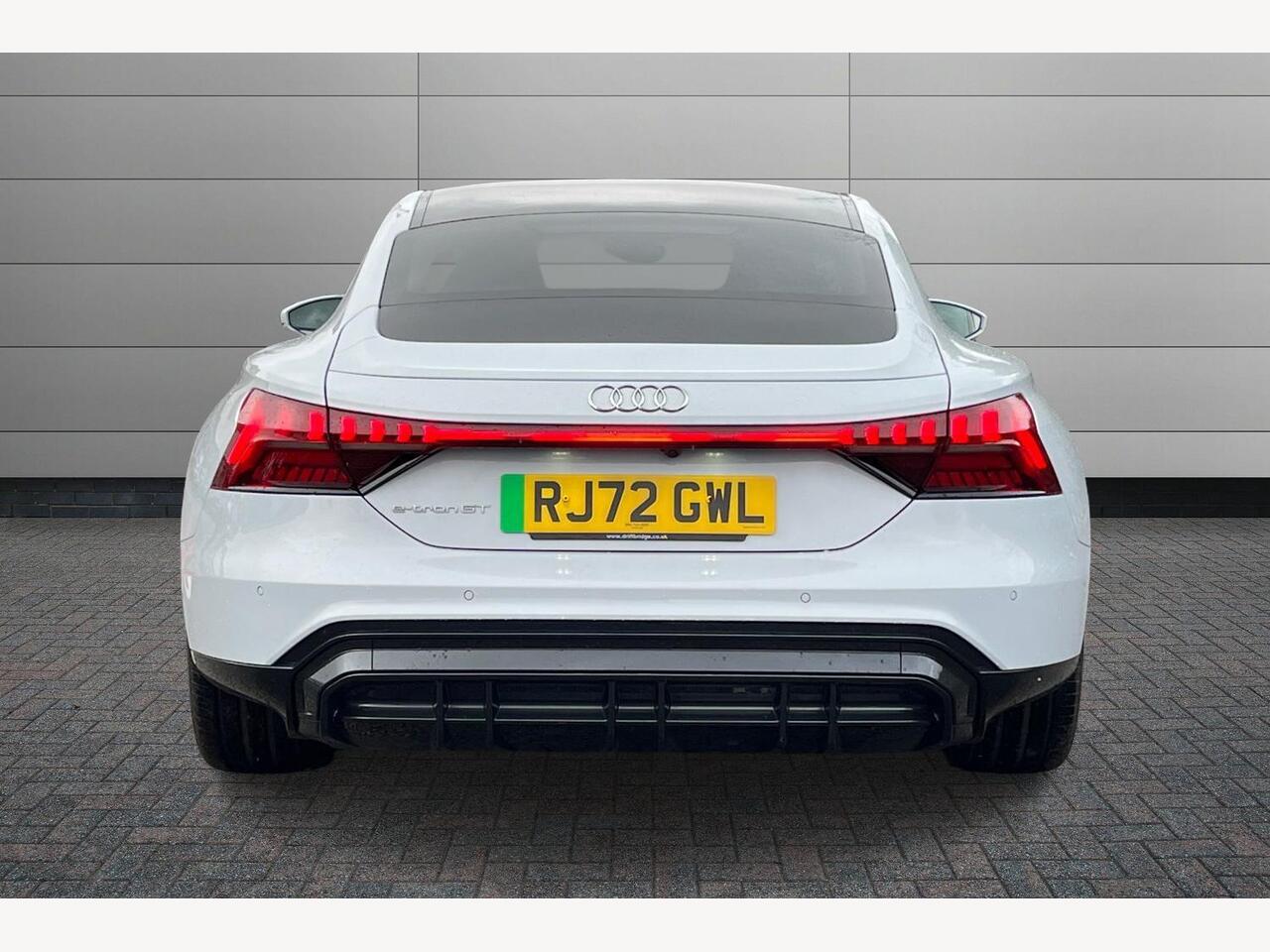 Used Audi e-tron GT 2022 for sale - 77551889: Photo 12