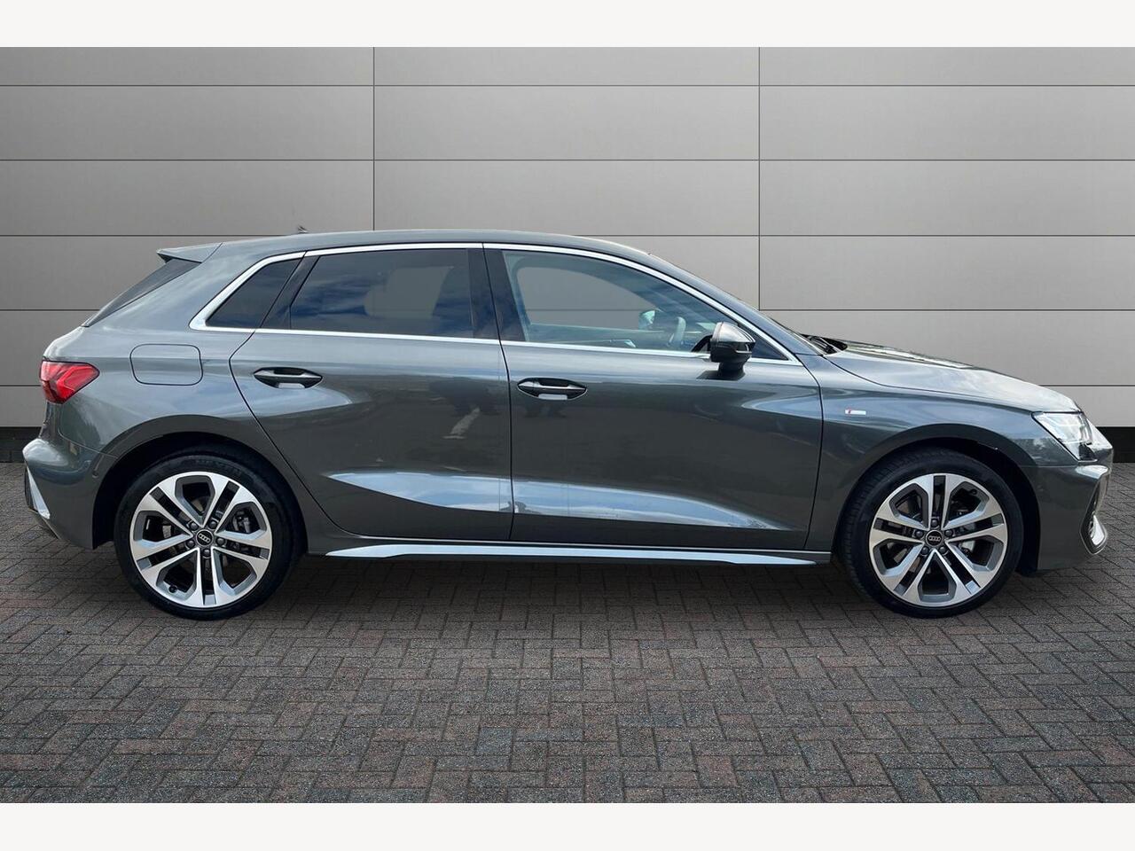 Used Audi A3 2025 for sale - 76679687: Photo 4