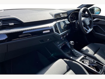 Used Audi Q3 2025 for sale - 78284746: Photo