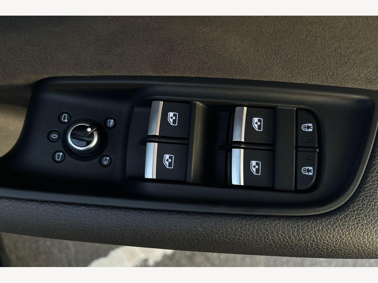 Used Audi Q7 2022 for sale - 76674159: Photo 22