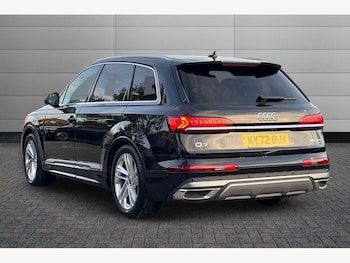 Used Audi Q7 2022 for sale - 76674159: Photo