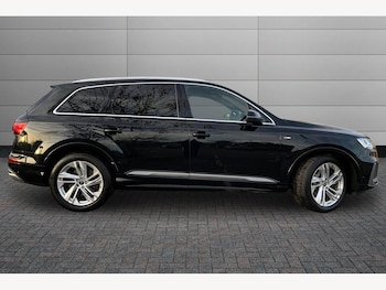 Used Audi Q7 2022 for sale - 76674159: Photo