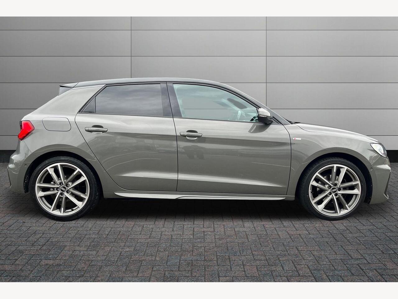 Used Audi A1 2020 for sale - 76680924: Photo 4