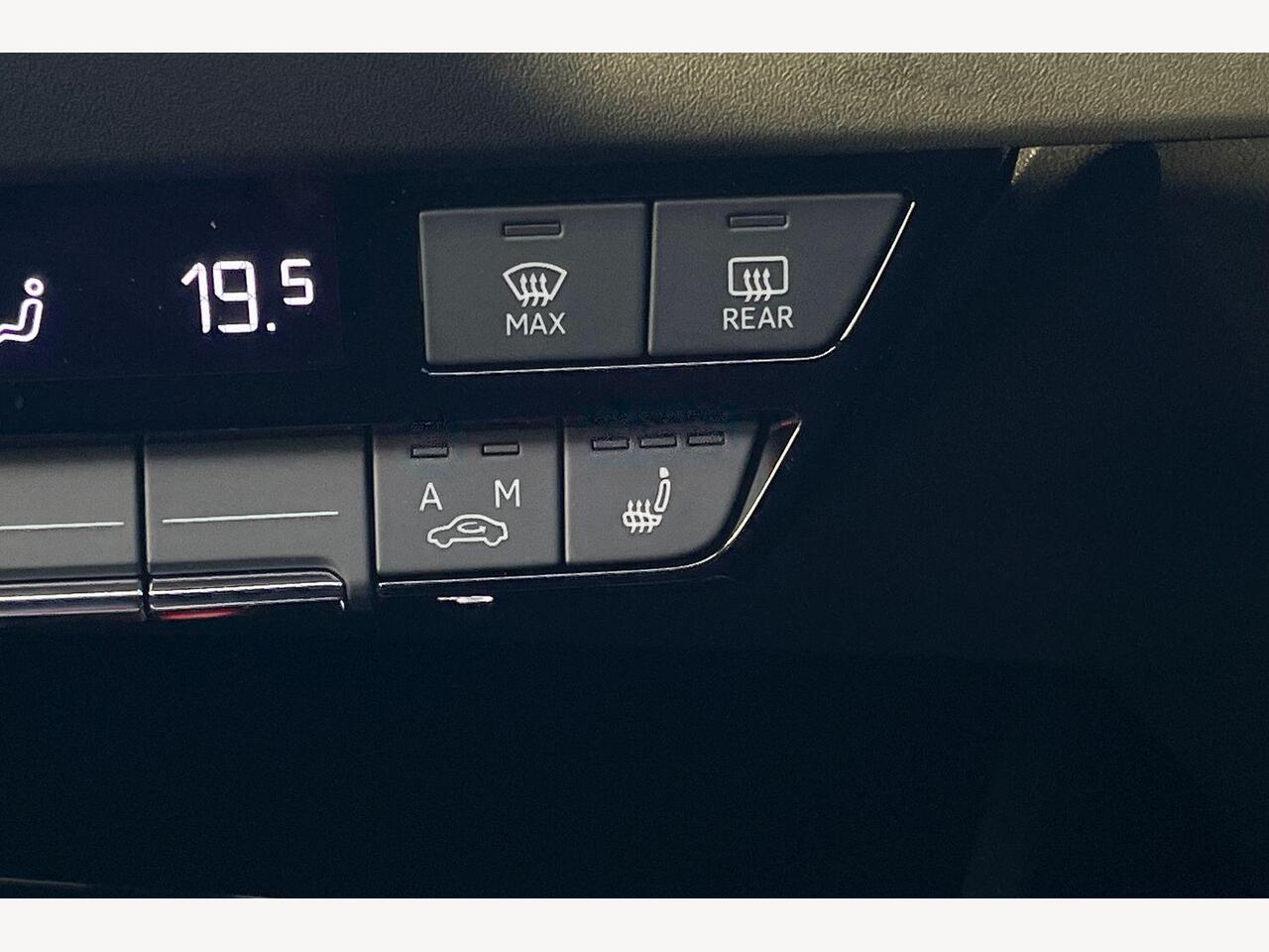 Used Audi Q4 e-tron 2025 for sale - 77826277: Photo 17