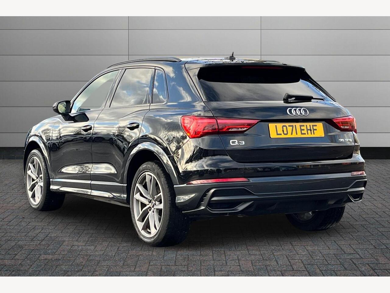 Used Audi Q3 2021 for sale - 76681149: Photo 3