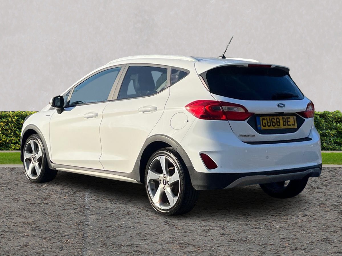 Used Ford Fiesta 2018 for sale - 77995140: Photo 5