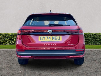 Used Volkswagen Passat 2024 for sale - 77884577: Photo