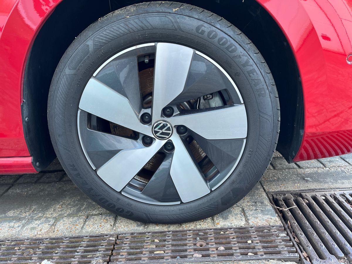 Used Volkswagen Passat 2024 for sale - 77884577: Photo 9