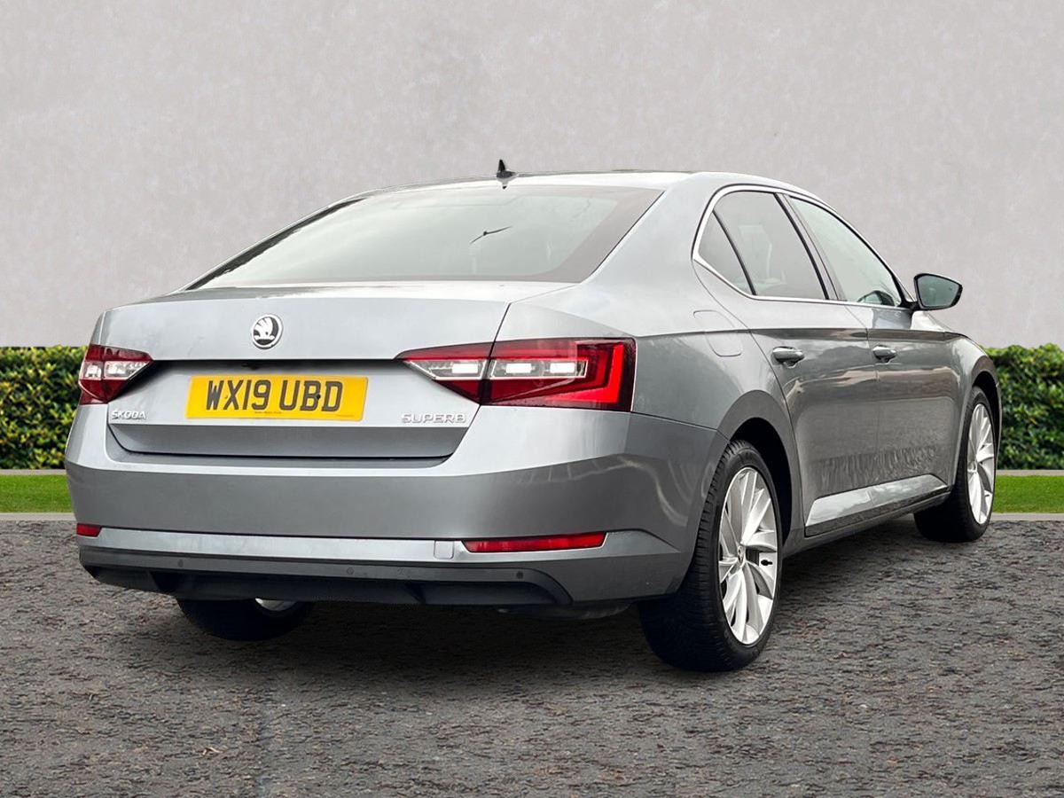 Used Skoda Superb 2019 for sale - 77884575: Photo 3