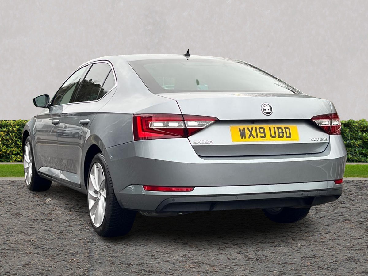 Used Skoda Superb 2019 for sale - 77884575: Photo 5