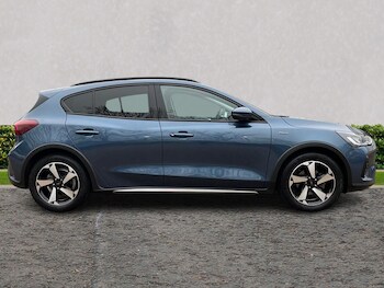 Used Ford Focus 2023 for sale - 77884581: Photo