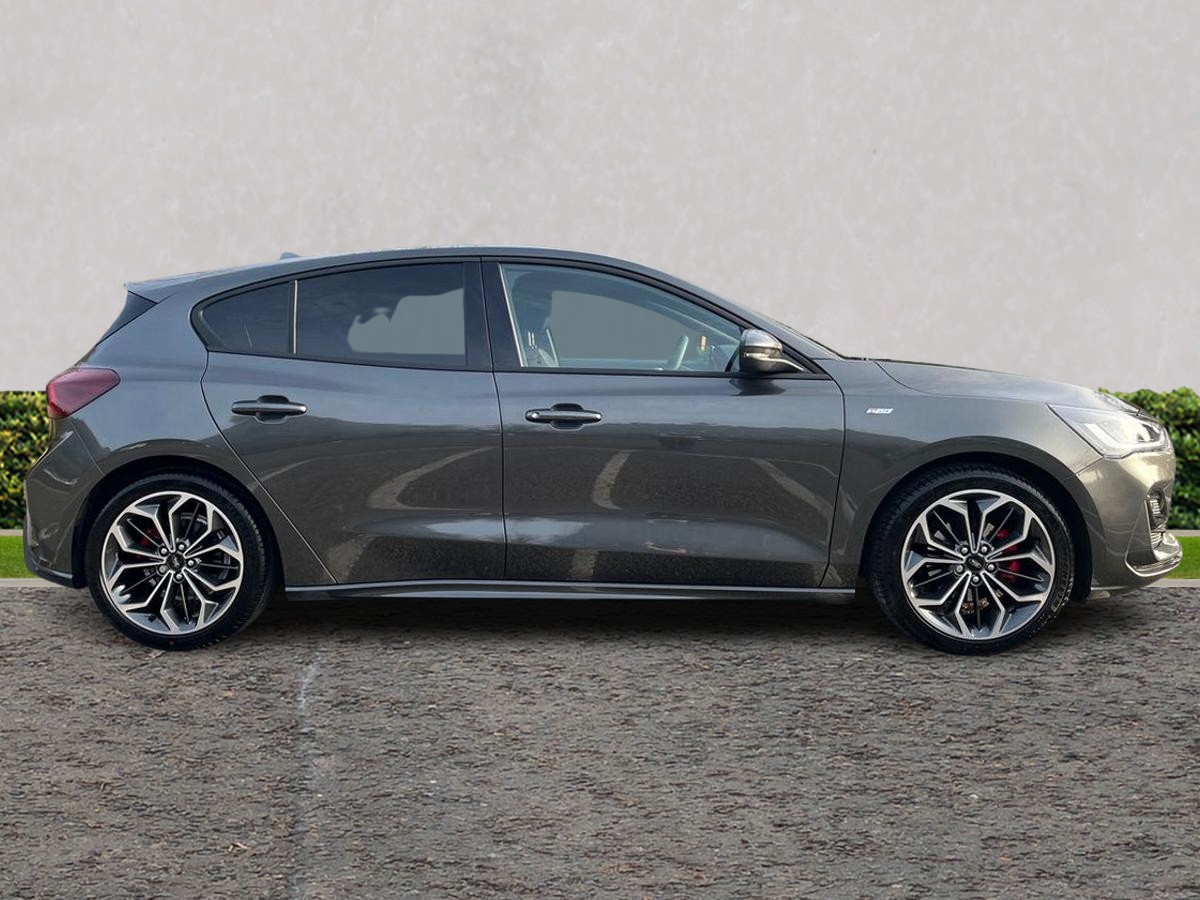 Used Ford Focus 2025 for sale - 77971773: Photo 2