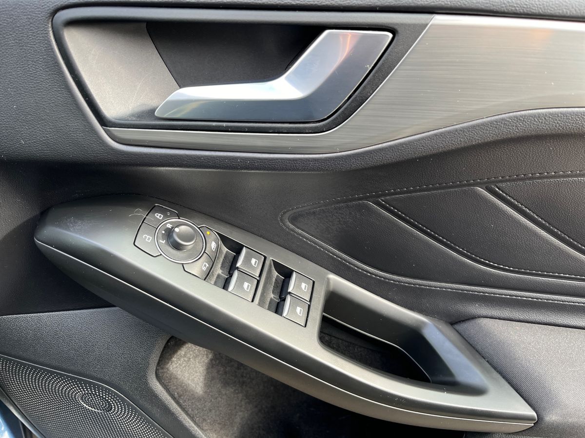 Used Ford Focus 2023 for sale - 77884566: Photo 18