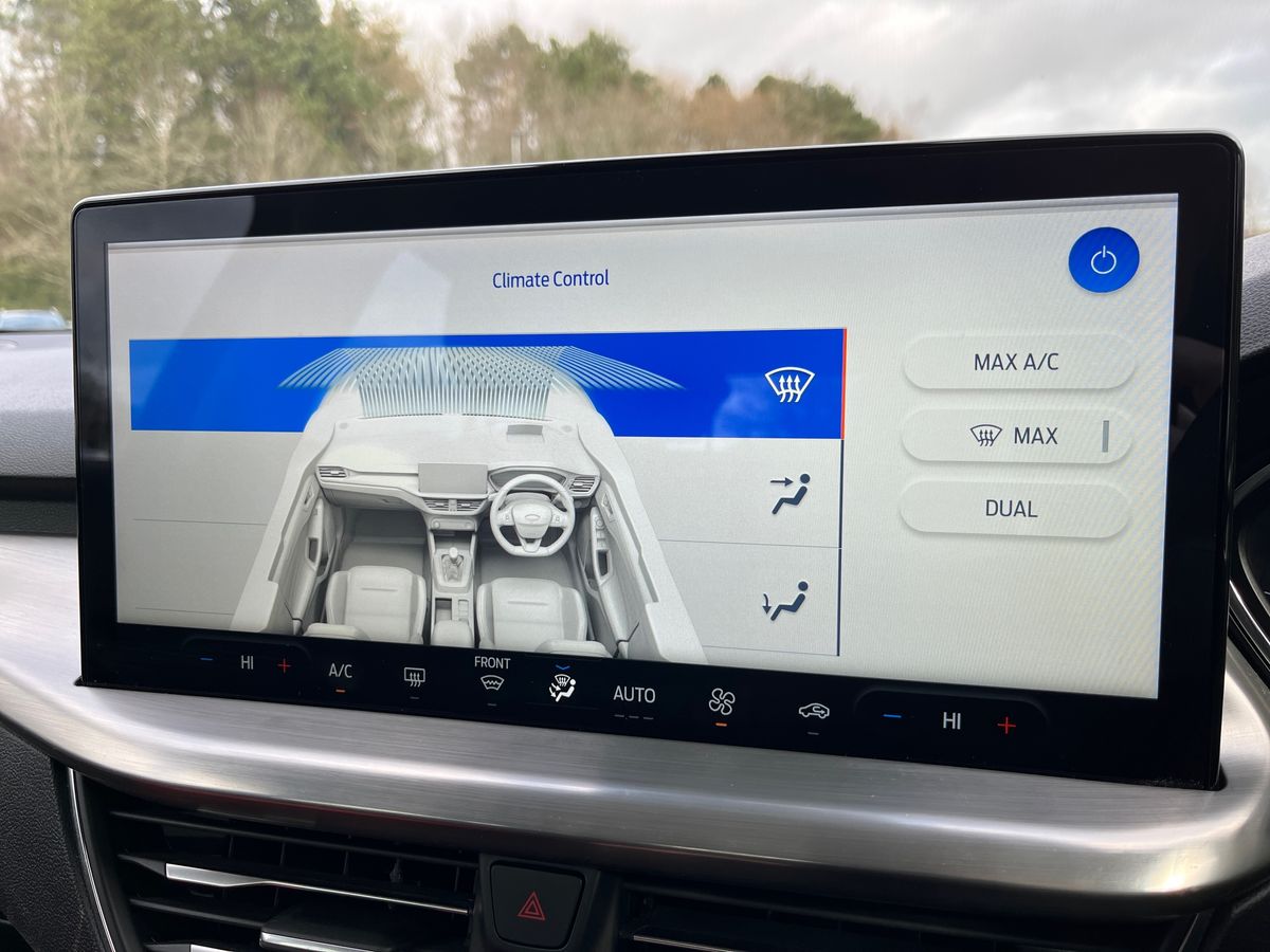 Used Ford Focus 2023 for sale - 77884566: Photo 21