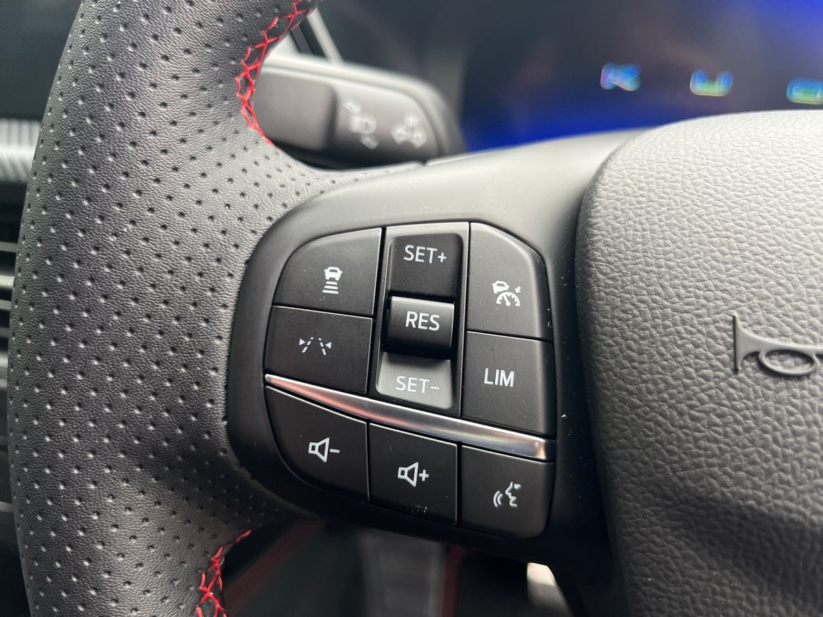 Used Ford Kuga 2025 for sale - 77884537: Photo 24