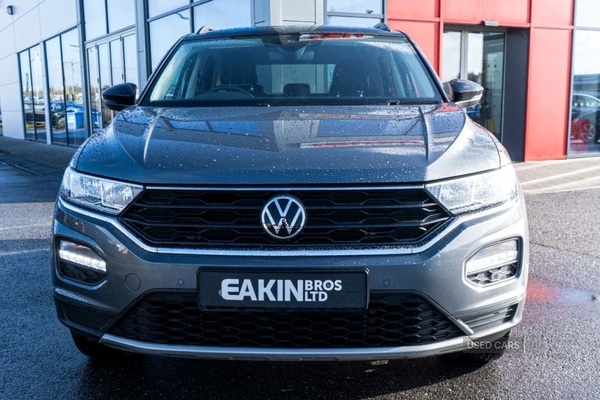 Used Volkswagen T-Roc 2021 for sale - 76410009: Photo 2