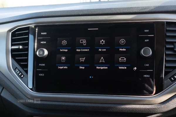 Used Volkswagen T-Roc 2021 for sale - 76410009: Photo 25