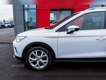 Used SEAT Arona 2024 for sale - 79084079: Photo