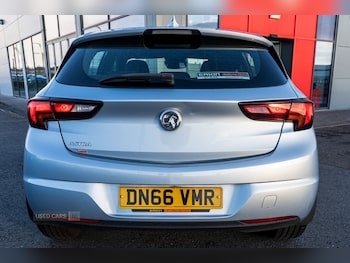 Used Vauxhall Astra 2017 for sale - 76659581: Photo