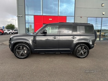 Used Land Rover Defender 2023 for sale - 78855618: Photo