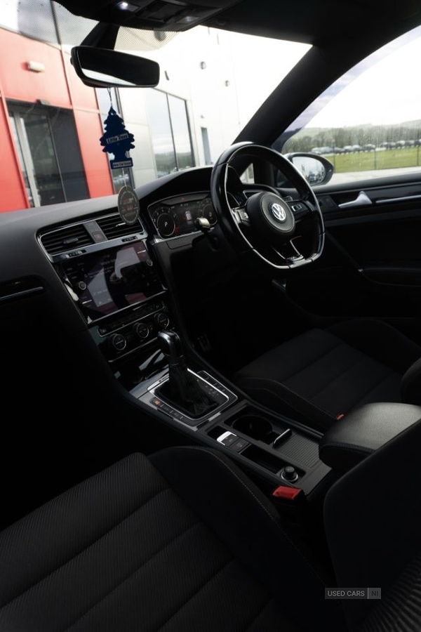 Used Volkswagen Golf 2019 for sale - 77144794: Photo 26