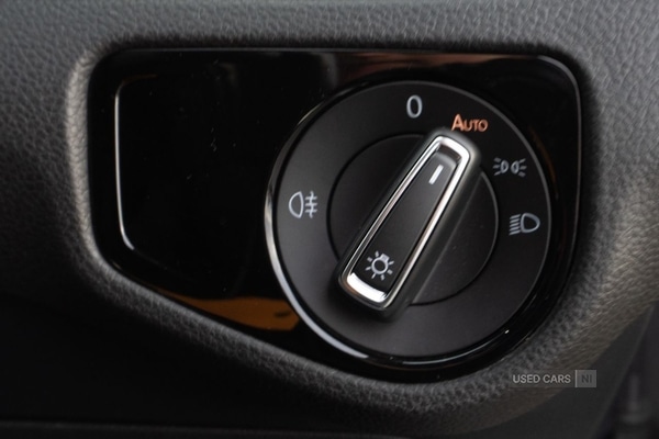 Used Volkswagen Golf 2019 for sale - 77144794: Photo 37