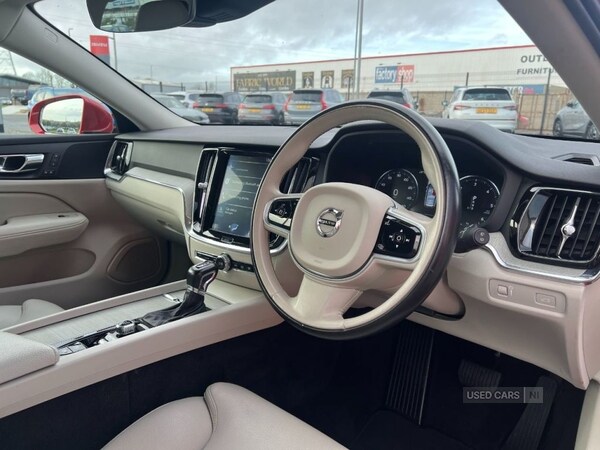 Used Volvo V60 2019 for sale - 76486082: Photo 10