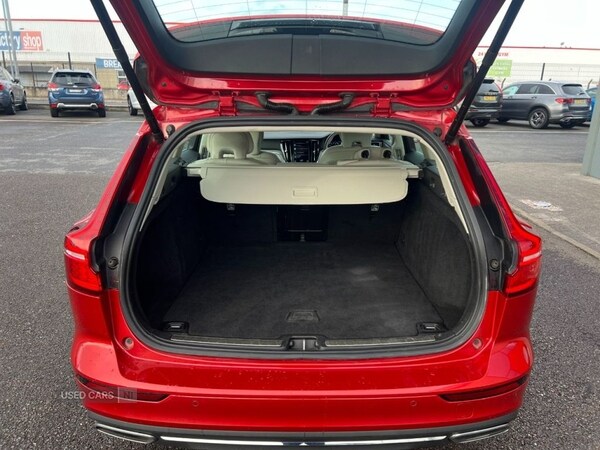 Used Volvo V60 2019 for sale - 76486082: Photo 14