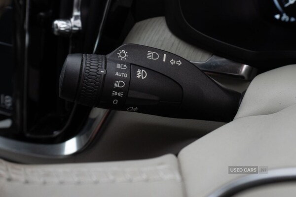 Used Volvo V60 2019 for sale - 76486082: Photo 33