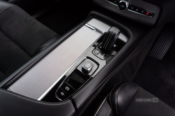 Used Volvo XC90 2022 for sale - 76021352: Photo 36