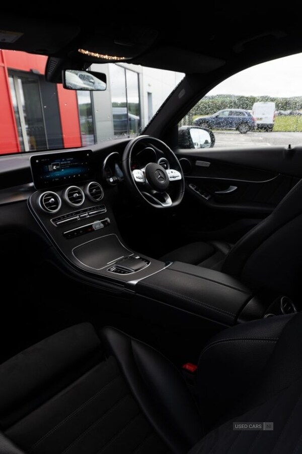 Used Mercedes-Benz GLC 2020 for sale - 75979337: Photo 25