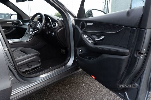 Used Mercedes-Benz GLC 2020 for sale - 75979337: Photo 27