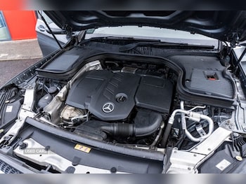 Used Mercedes-Benz GLC 2020 for sale - 75979337: Photo 3