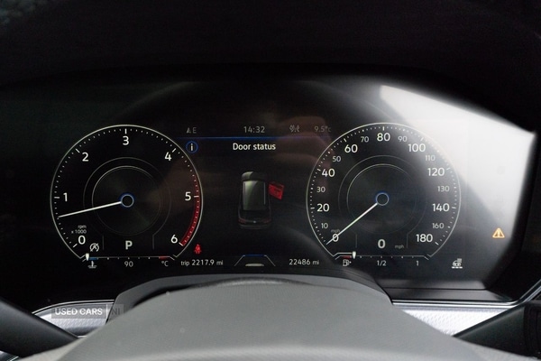 Used Volkswagen Touareg 2023 for sale - 77156930: Photo 37