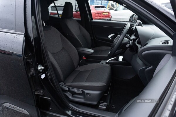 Used Toyota Yaris Cross 2022 for sale - 77456784: Photo 24
