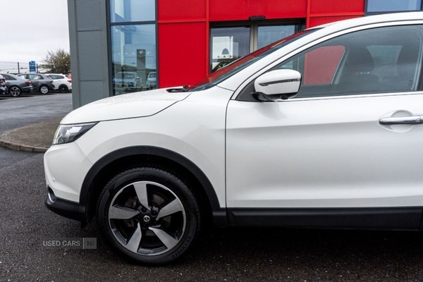 Used Nissan Qashqai 2017 for sale - 76539360: Photo 11