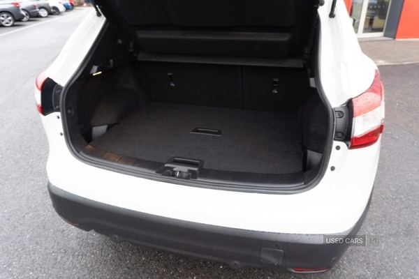 Used Nissan Qashqai 2017 for sale - 76539360: Photo 16