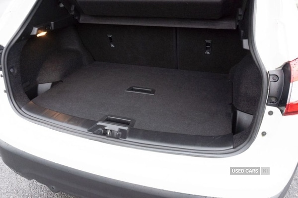 Used Nissan Qashqai 2017 for sale - 76539360: Photo 17