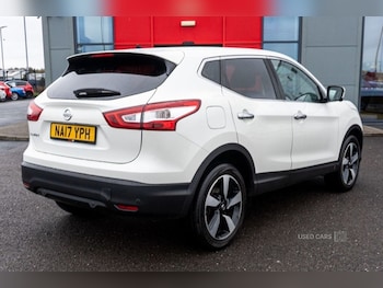 Used Nissan Qashqai 2017 for sale - 76539360: Photo