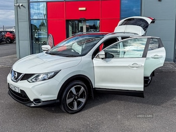 Used Nissan Qashqai 2017 for sale - 78760270: Photo