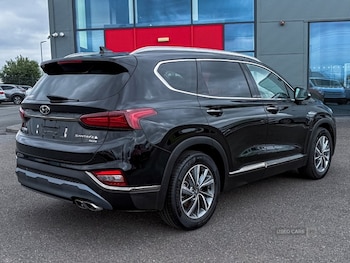 Used Hyundai Santa Fe 2019 for sale - 79426944: Photo